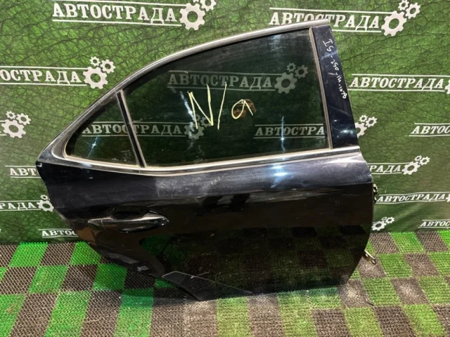 Двери для Lexus IS Седан AVE30-AEXLH 2013-2015 на фотографиях