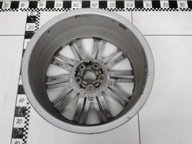 Диск колесный литой для Audi A5 F5 Купе 2016+ на фотографиях