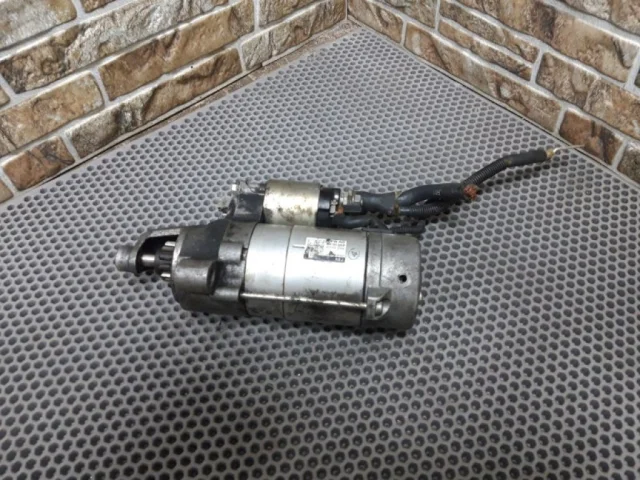 Стартер для Audi A7 4G 2010-2014 на фотографиях