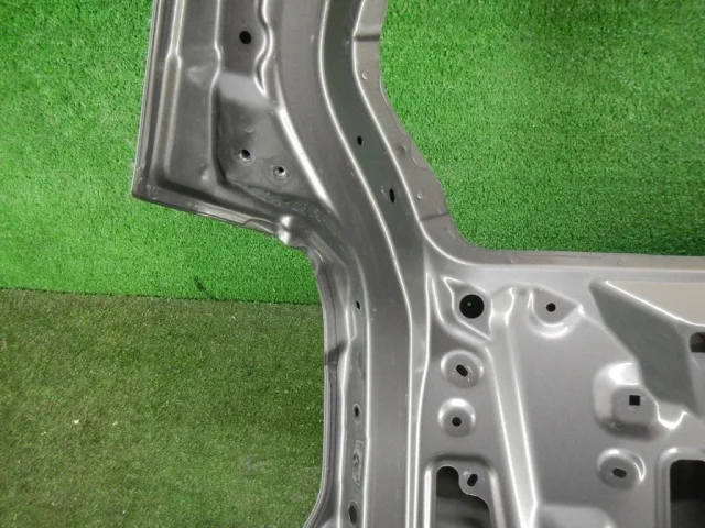 Крышка багажника для Subaru Forester SJ rest 2016-2019 на фотографиях