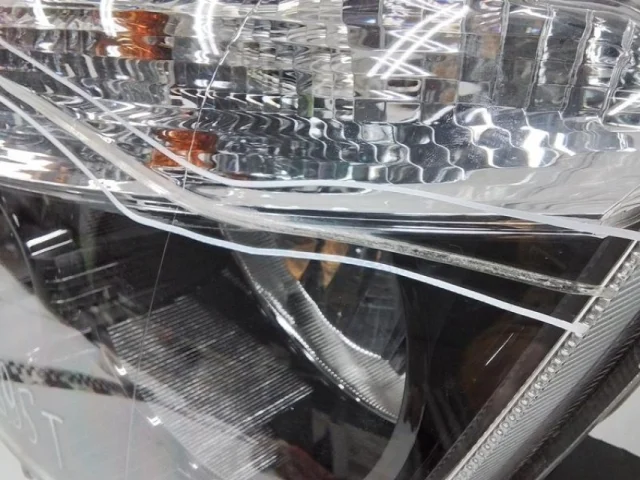 Фара левая для Renault Duster EU 2010-2015 на фотографиях