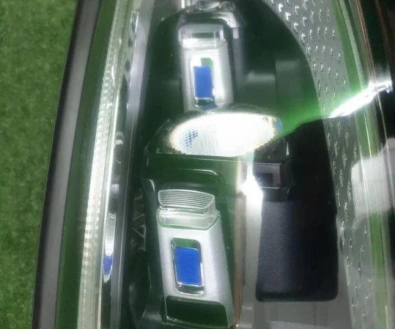 Фара правая для Mercedes-Benz S class W223 2021+ на фотографиях