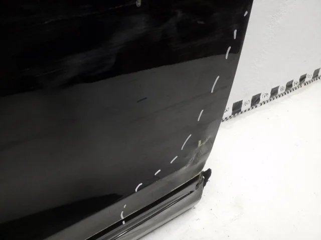 Дверь передняя правая для Audi Q8 4M 2018-2023 на фотографиях