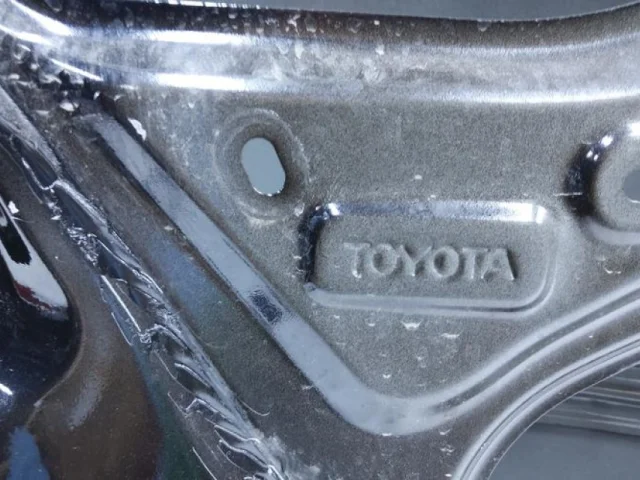 Двери для Toyota Land Cruiser 200 (JDM) 2007-2013 на фотографиях