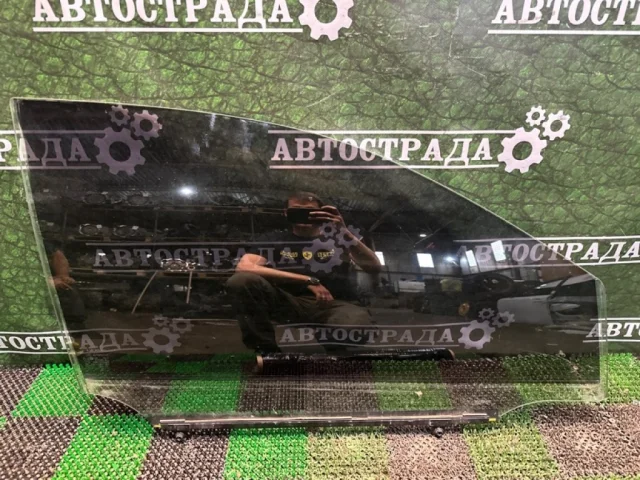 Стекло двери переднее правое для Lexus RX AGL10, GGL10, GLV15, GGL15, GLV10 2009-2015 на фотографиях