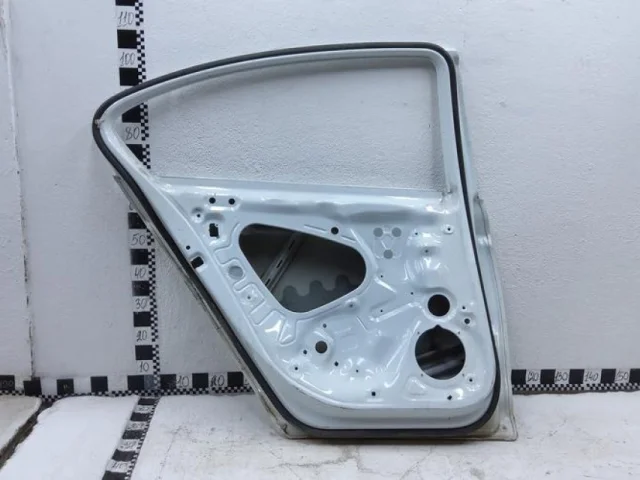 Дверь задняя левая для Volkswagen Passat (B8.5) 2019+ на фотографиях