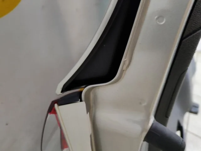 Дверь багажника для Ford Kuga CBV 2008-2013 на фотографиях