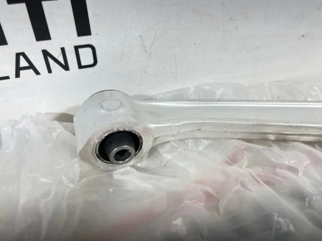 Рычаг передний левый верхний для Infiniti FX S51 2008-2013 на фотографиях