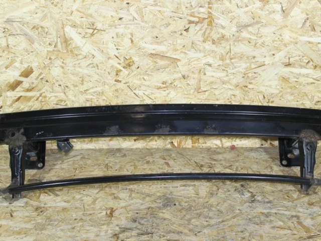 Усилитель бампера передний верхний для Kia Cerato YD 2016-2020 rest. на фотографиях