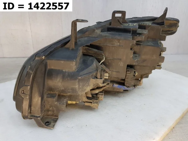 Фара правая для Infiniti QX 56 2010-2014 на фотографиях