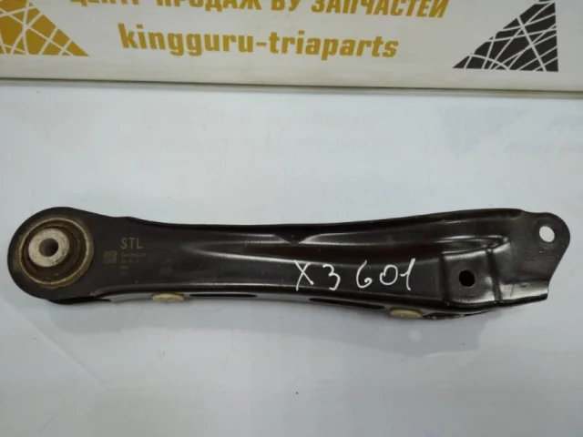 Качающийся рычаг правый для BMW X3 G01 2017-2023 на фотографиях