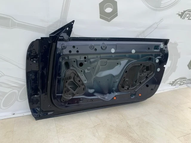 Двери для Mercedes-Benz C class C205 2014-2020 на фотографиях