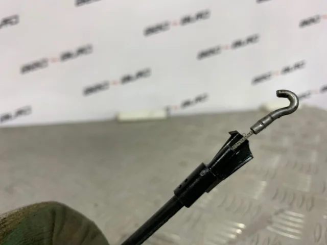 Замок передней левой двери для Volkswagen Passat Variant (B6, Typ 3C) 2004-2010 на фотографиях