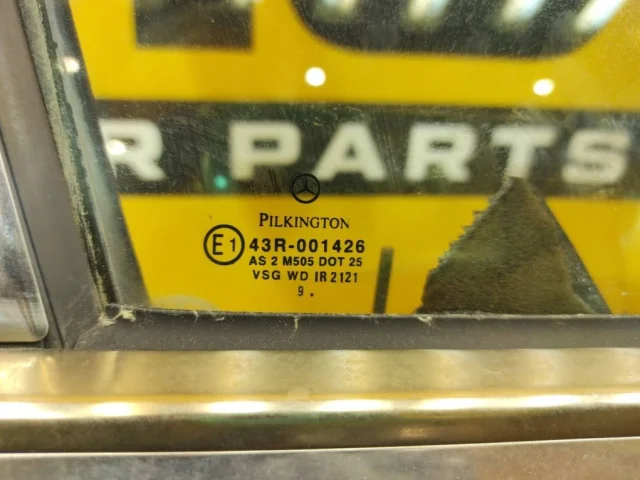 Дверь передняя правая для Mercedes-Benz S class W220 1998-2005 на фотографиях