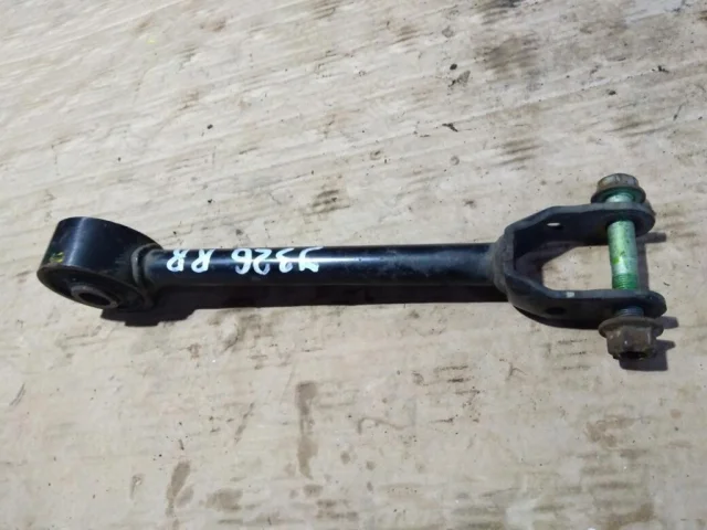 Рычаг задний левый нижний для Nissan Murano Z51 2007-2015 на фотографиях