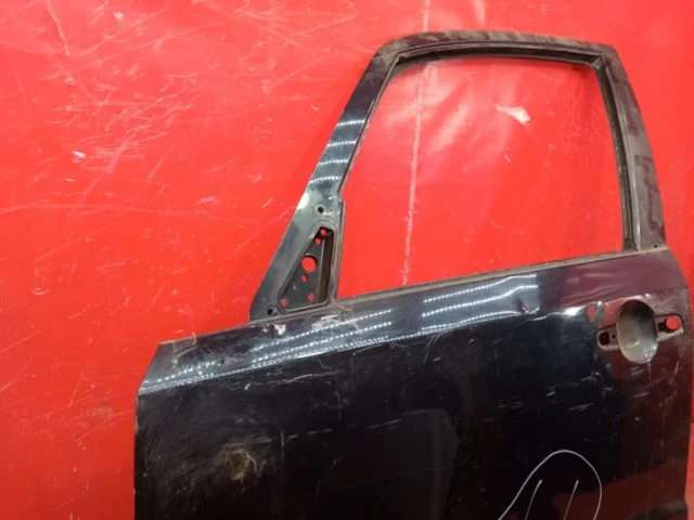 Крыло левое для Suzuki SX4 2006-2009 на фотографиях