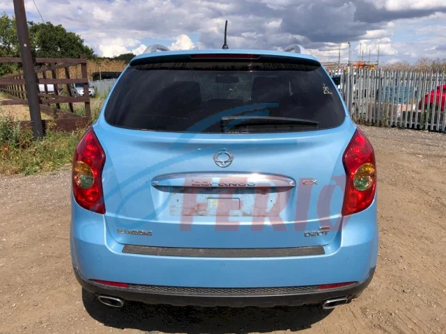 Фонарь правый для SsangYong Actyon CK rest 2013-2014 на фотографиях