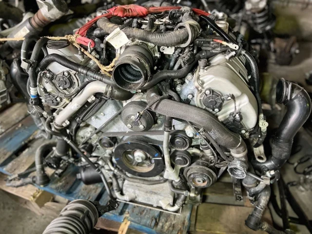 Двигатель без навесного для Porsche Macan 95B 2014-2023 на фотографиях