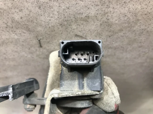 Датчик дорожного просвета передний для BMW X3 Е83 2003-2010 на фотографиях