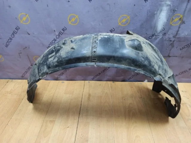 Крылья для Opel Astra G Хэтчбек-5 1998-2005 на фотографиях