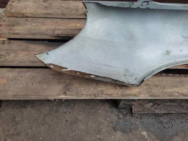 Крылья для Mercedes-Benz S class W220 1998-2005 на фотографиях