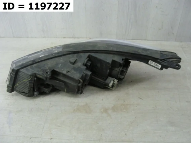 Фара правая для Kia Cerato YD 2016-2020 rest. на фотографиях