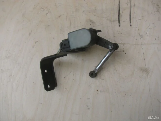 Датчик дорожного просвета задний для Nissan X-Trail T31 RU 2007-2014 на фотографиях