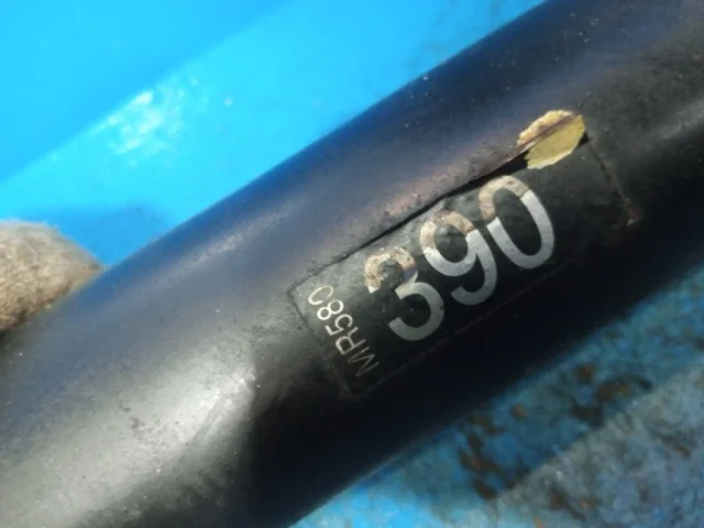 Карданный вал передний для Mitsubishi Pajero V60 3dr (JDM) 1999-2006 на фотографиях