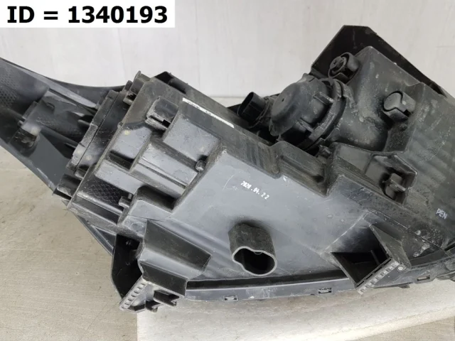 Фара ксенон левая для Kia Cerato YD 2016-2020 rest. на фотографиях