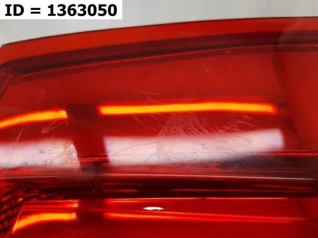 Фонарь левый для Skoda Octavia A7 Tour на фотографиях