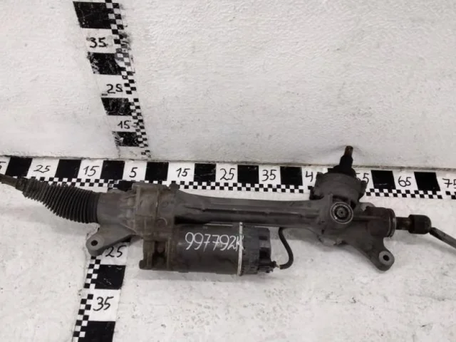 Рулевая рейка для Audi A4 B9 2015+ на фотографиях