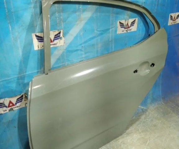Дверь задняя левая для Citroen C4 Седан 2010-2016 на фотографиях