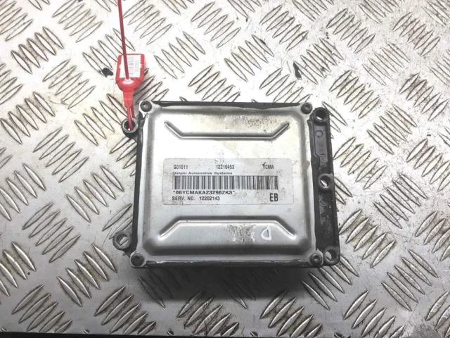 Блок управления двигателем для Opel Vectra B Caravan 1996-2003 на фотографиях