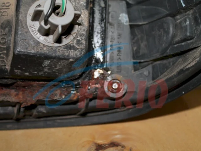 Фонарь правый для Nissan Almera N15 Хэтчбек 5dr 1995-2000 на фотографиях