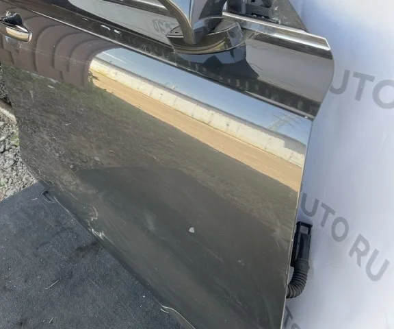 Дверь передняя правая для Audi A7 4G 2010-2014 на фотографиях