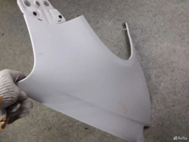 Крылья для Volkswagen Polo IV (9N3) 2005-2009 на фотографиях