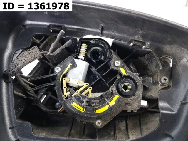 Стекла и зеркала для Kia Cerato YD 2016-2020 rest. на фотографиях