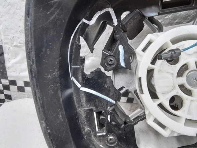 Зеркала для Toyota Land Cruiser J300 2021+ на фотографиях