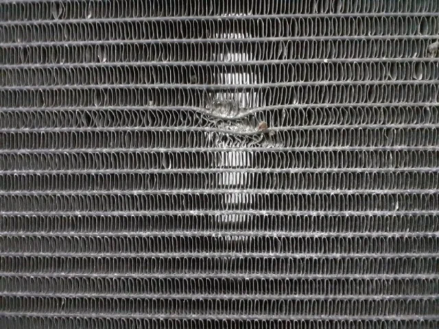 Радиатор кондиционера для Audi A7 4G 2010-2014 на фотографиях