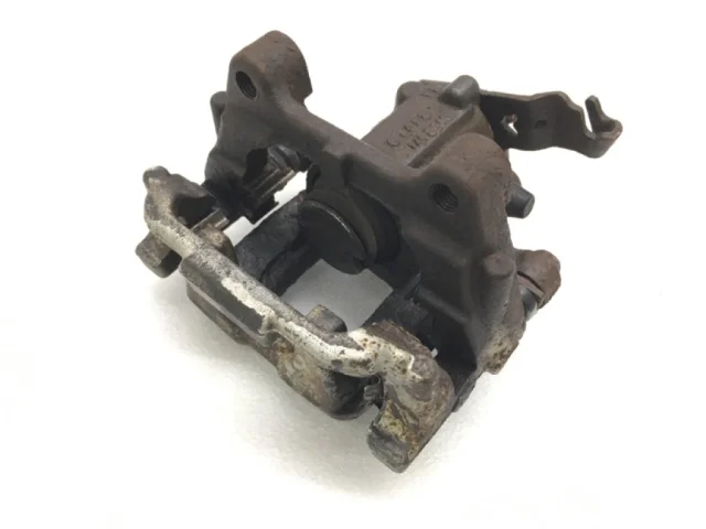 Суппорт задний правый для Skoda Octavia A5 на фотографиях