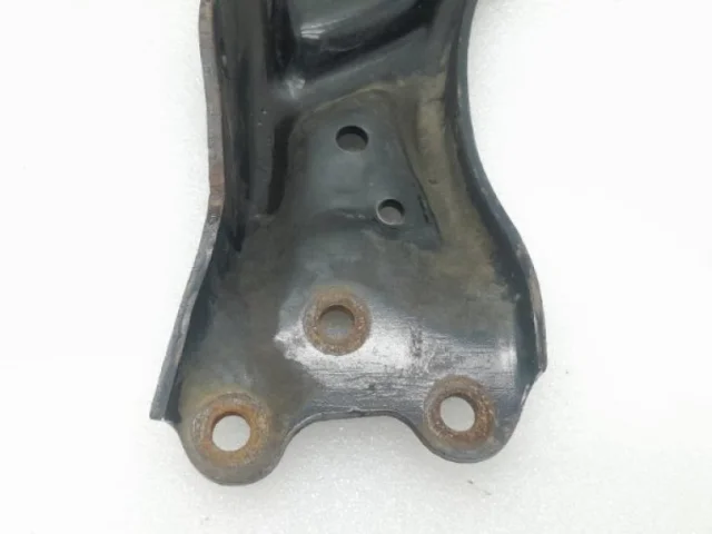 Рычаг передний правый нижний для Volkswagen Polo V (6C) Седан 2015-2020 на фотографиях