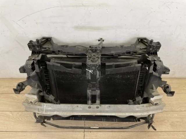 Кассета радиаторов для Volkswagen Touareg III (CR) 2018+ на фотографиях