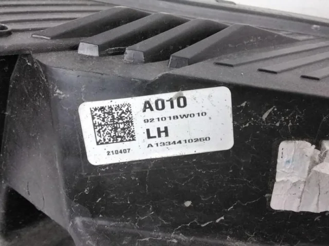 Фара ксенон левая для Hyundai Creta 2 SU2 2021+ на фотографиях