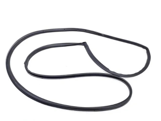 Уплотнитель задней левой двери для Kia Ceed 2 SW JD 2012-2016 на фотографиях