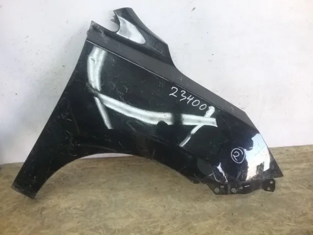 Крылья для Hyundai Tucson LM 2009-2015 на фотографиях