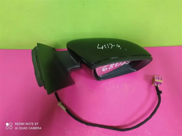 Стекла и зеркала для Volkswagen Polo V (6R) 2009-2014 на фотографиях