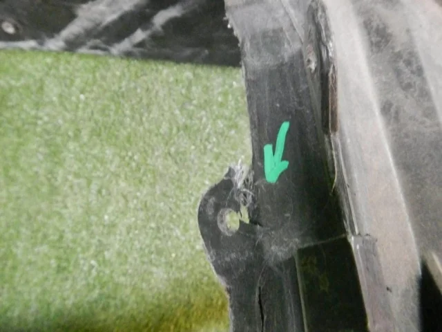 Рамка фары левая для Mercedes-Benz S class W222 2013-2017 на фотографиях