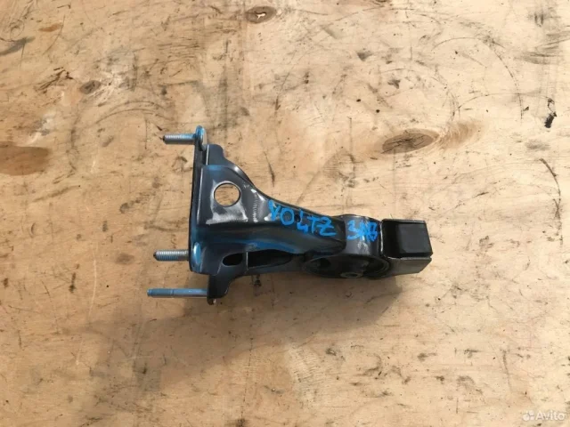 Подушка двигателя задняя левая нижняя для Toyota Avensis Седан T250 2003-2008 на фотографиях