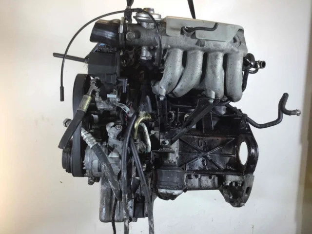 Двигатель без навесного для Mercedes-Benz C class S202 1996-2001 на фотографиях