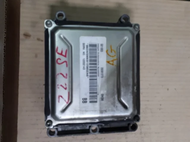 Блок управления двигателем для Opel Vectra B Caravan 1996-2003 на фотографиях